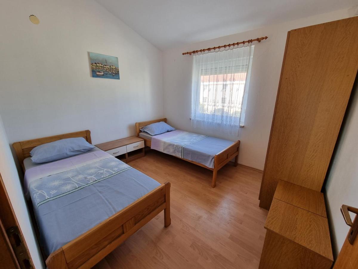Apartment Bagic Vir Eksteriør bilde